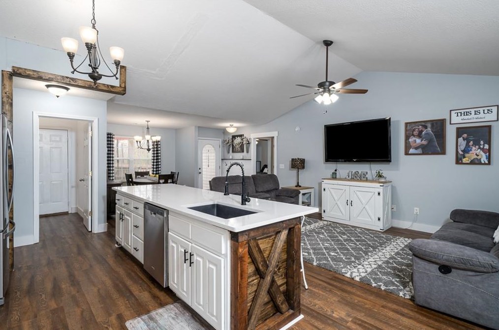 650 Wingate Rd, Ellijay, GA 30540