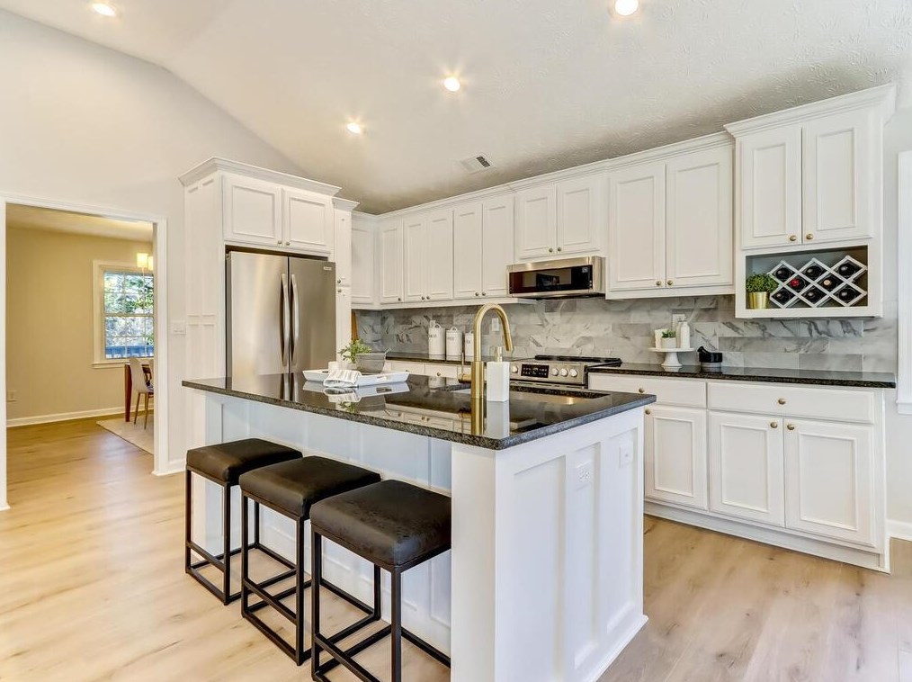 3299 Francine Dr, Decatur GA  30033-3355 exterior