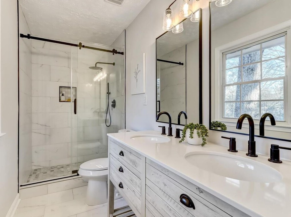 3299 Francine Dr, Decatur GA  30033-3355 exterior