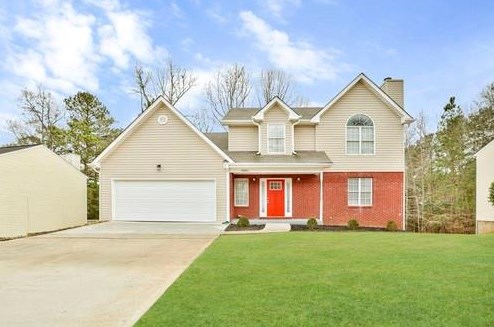 8180 Sterling Lakes Dr, Porterdale, GA 30014