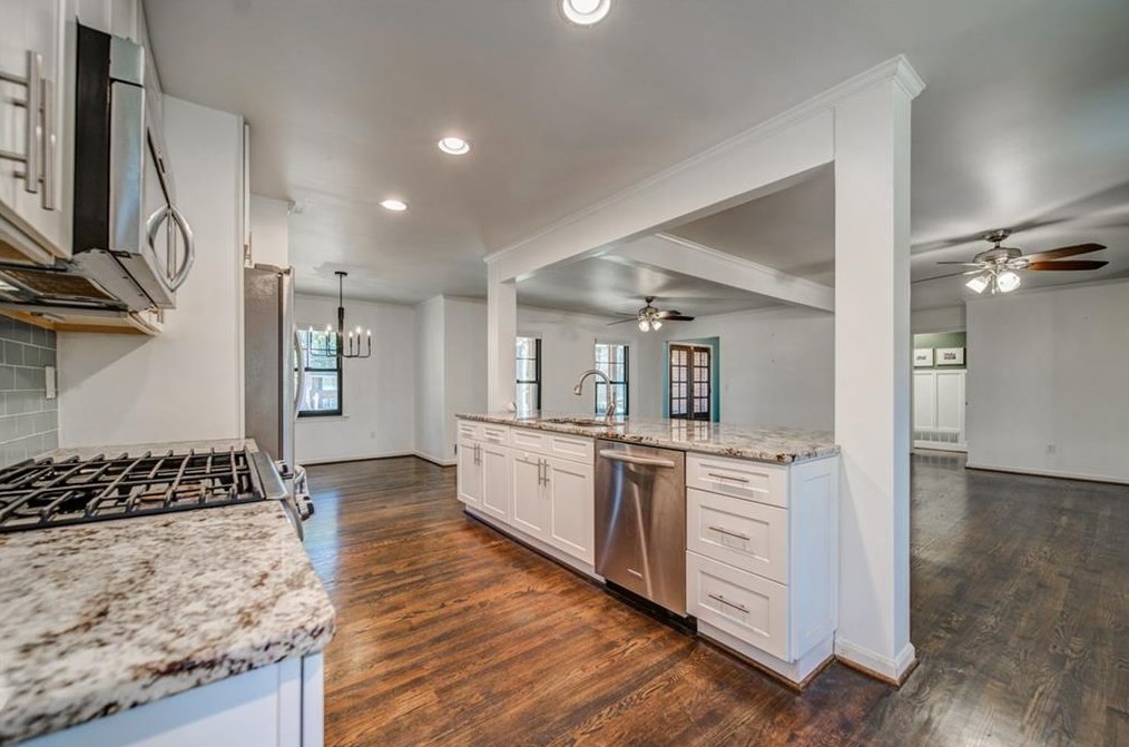 1826 Ramble Ct, Decatur GA  30033-1117 exterior