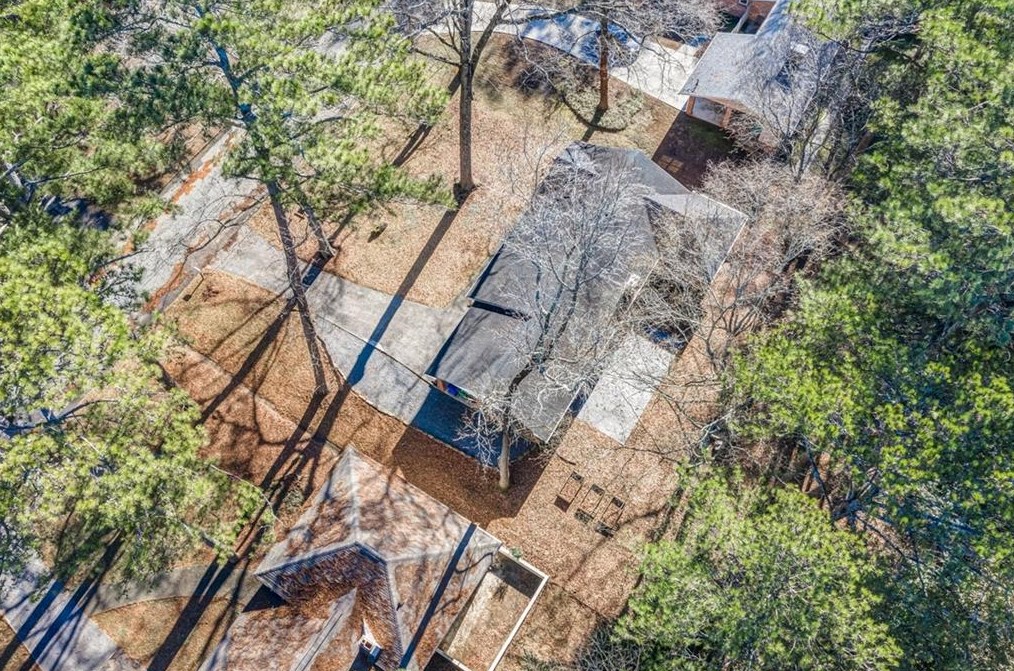 1826 Ramble Ct, Decatur GA  30033-1117 exterior