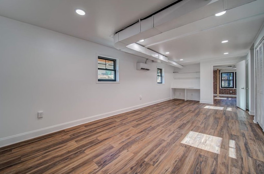 1826 Ramble Ct, Decatur GA  30033-1117 exterior