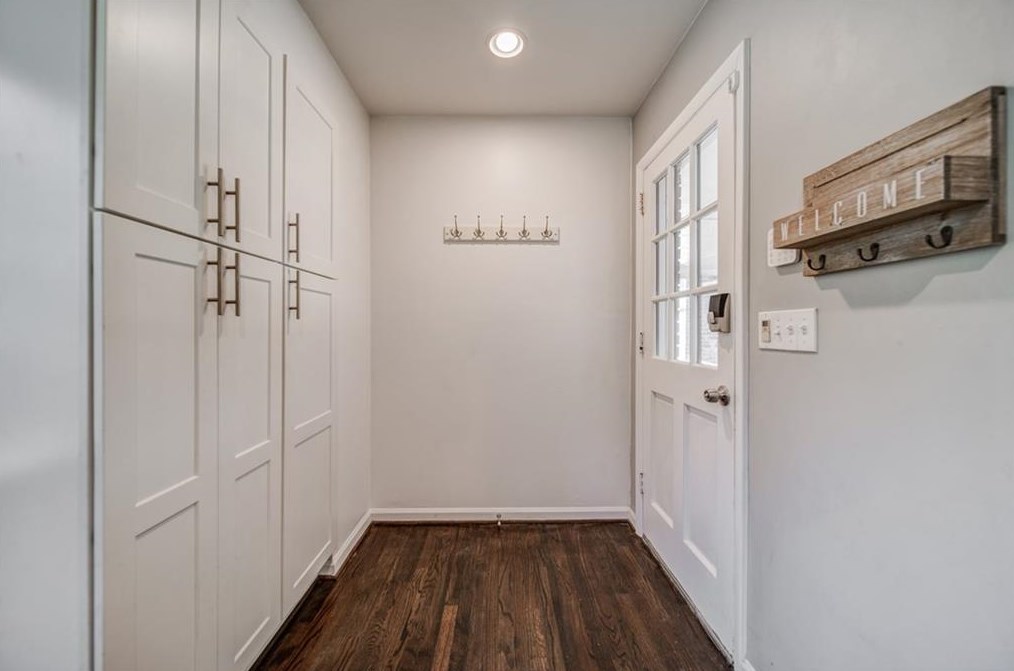 1826 Ramble Ct, Decatur GA  30033-1117 exterior