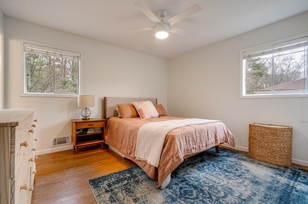 3099 Mount Olive Dr, Decatur GA  30033-3027 exterior