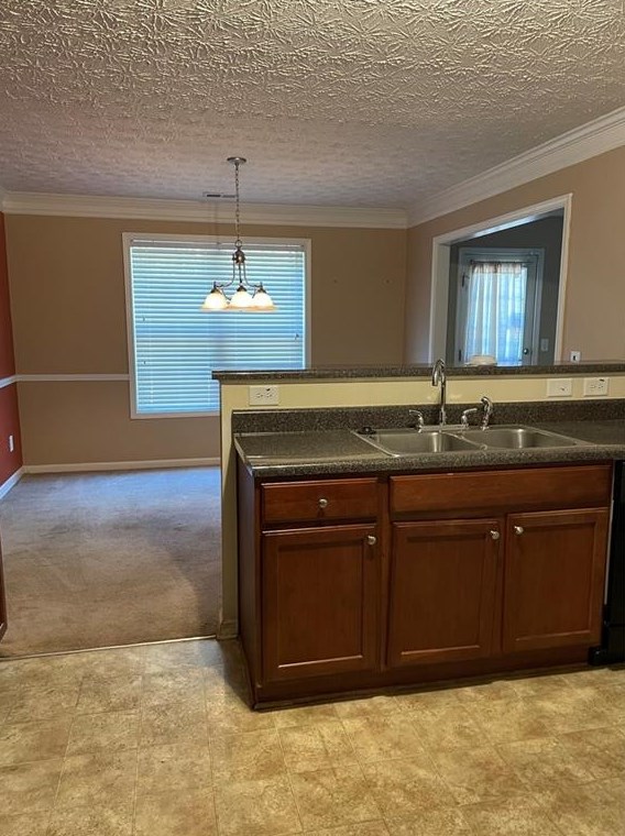 4092 Riverside Pkwy, Decatur GA  30034-6799 exterior