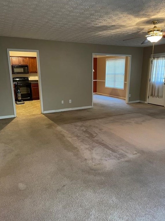 4092 Riverside Pkwy, Decatur GA  30034-6799 exterior