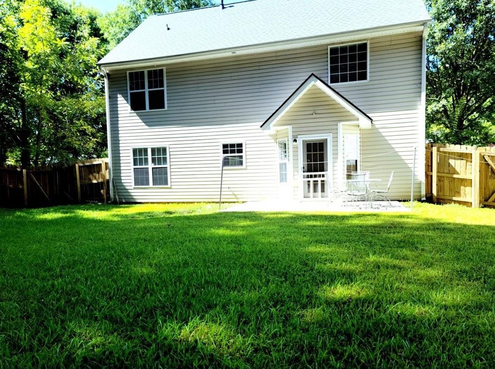 1781 Hayden Mill Ct, Lawrenceville GA  30043-7198 exterior