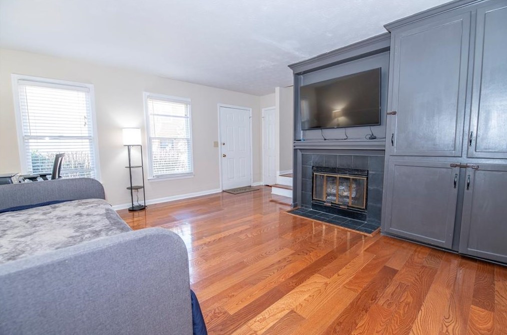 4140 Crape Myrtle Ln, Duluth, GA 30096