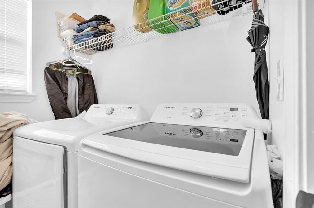 4886 Creekside Pl, Decatur GA  30035-3656 exterior