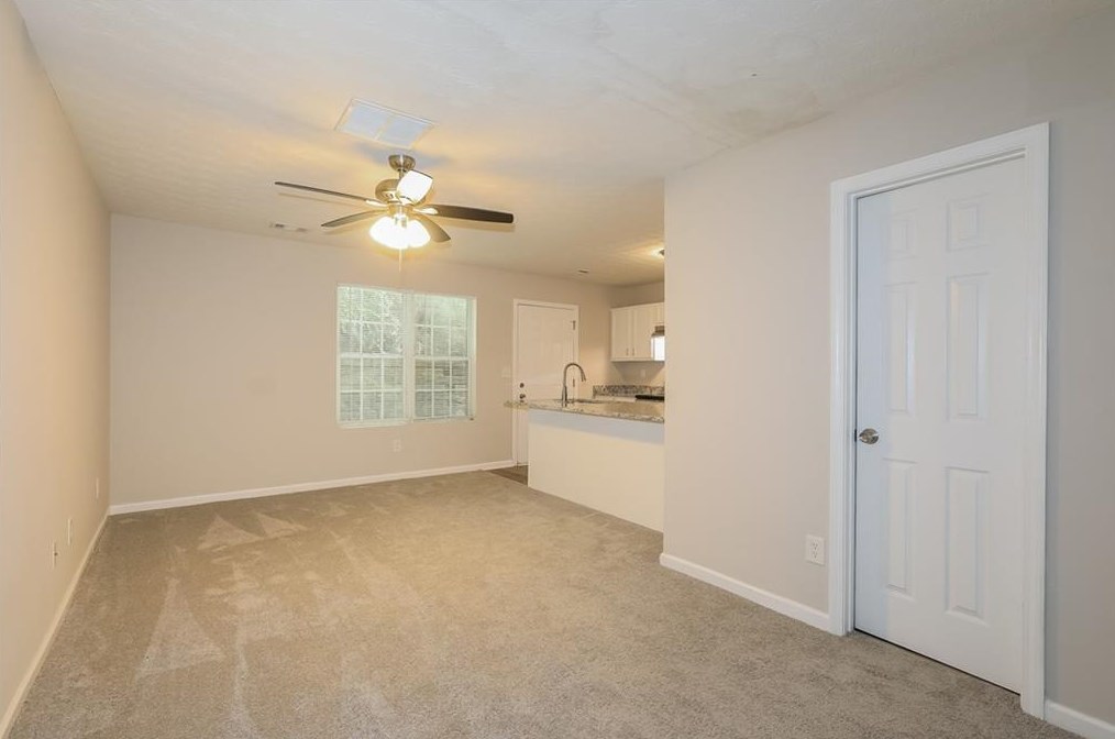 1541 Eastern Sunrise Ln, Decatur GA  30034-1690 exterior