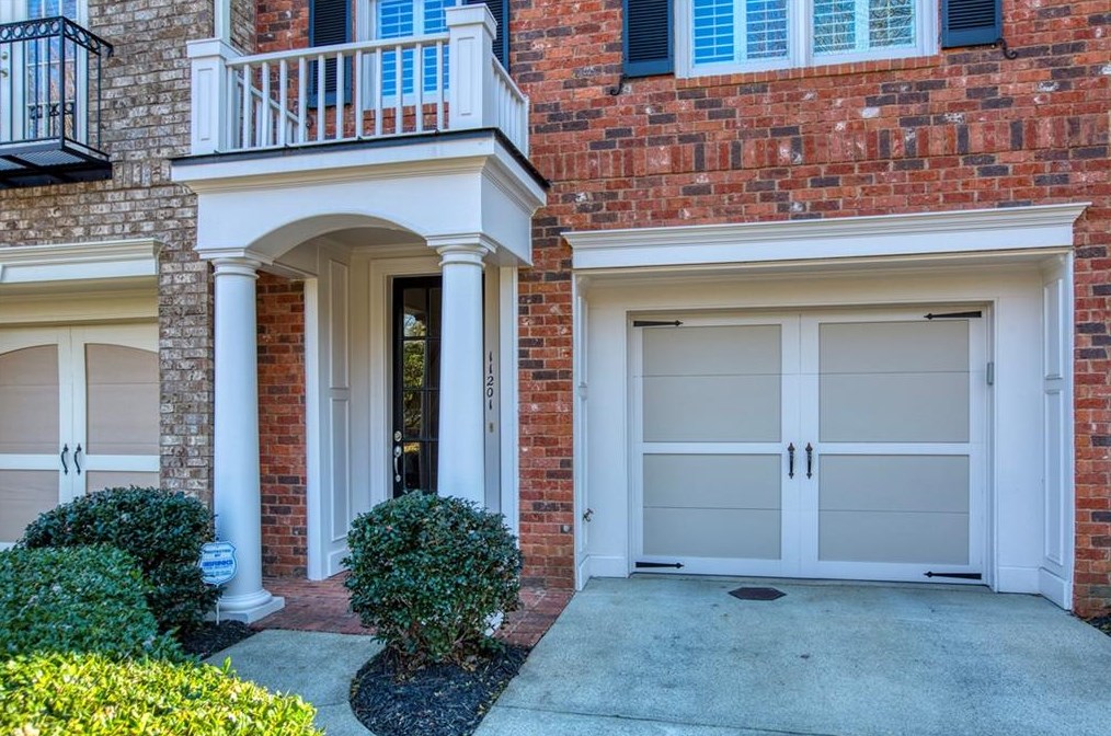 11201 Calypso Dr, Alpharetta, GA 30009-7616