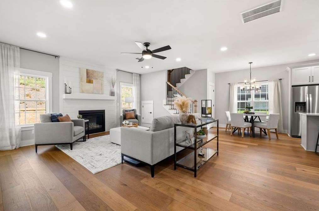 2448 Ml Bnd, Decatur GA 30034-1107 exterior