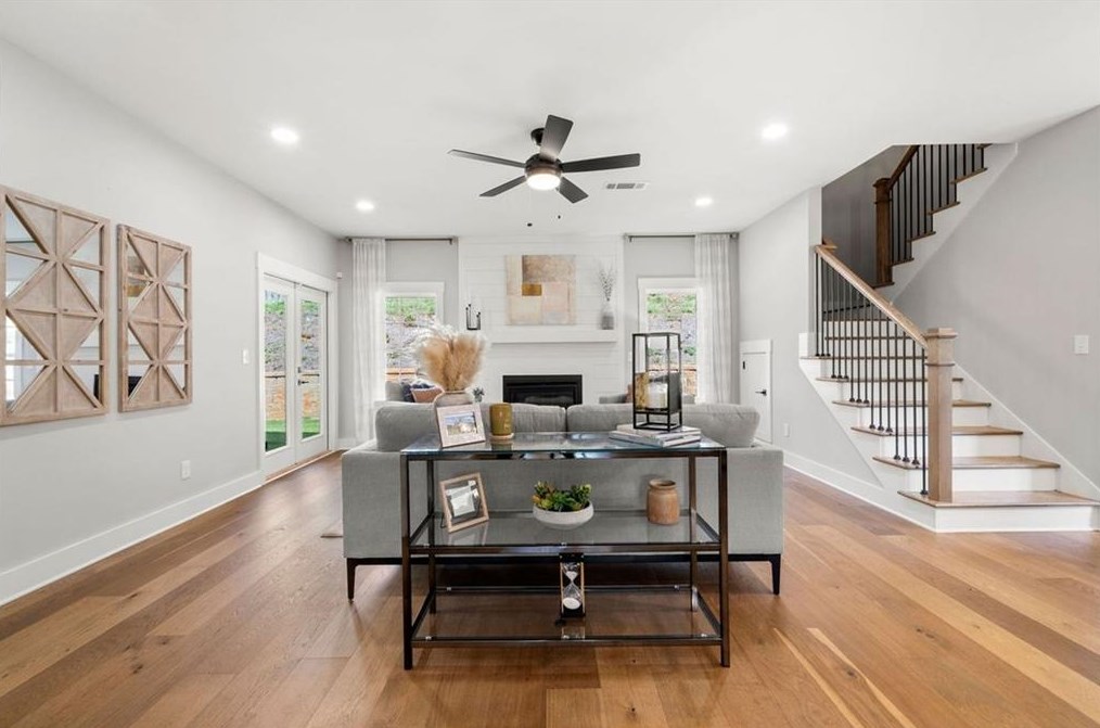 2448 Ml Bnd, Decatur GA 30034-1107 exterior