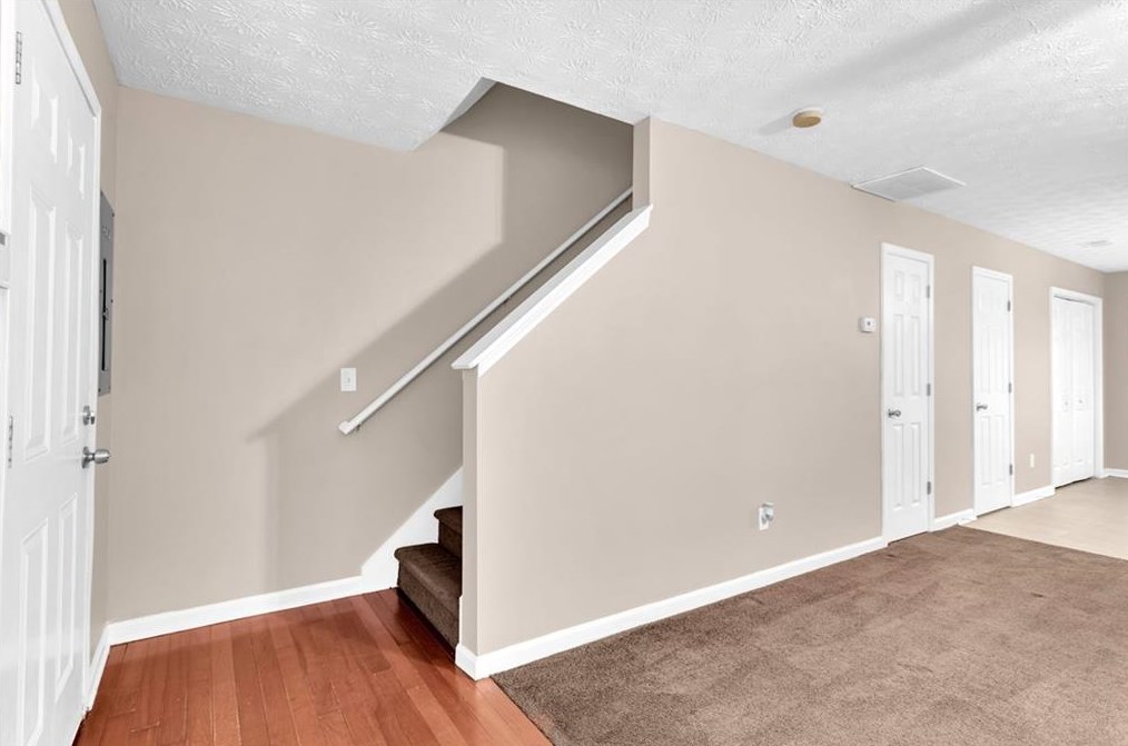 5566 Pineridge Ct, Forest Park, GA 30297