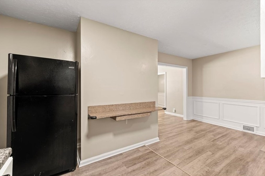 1403 Ruth Pl, Decatur GA  30035-1130 exterior