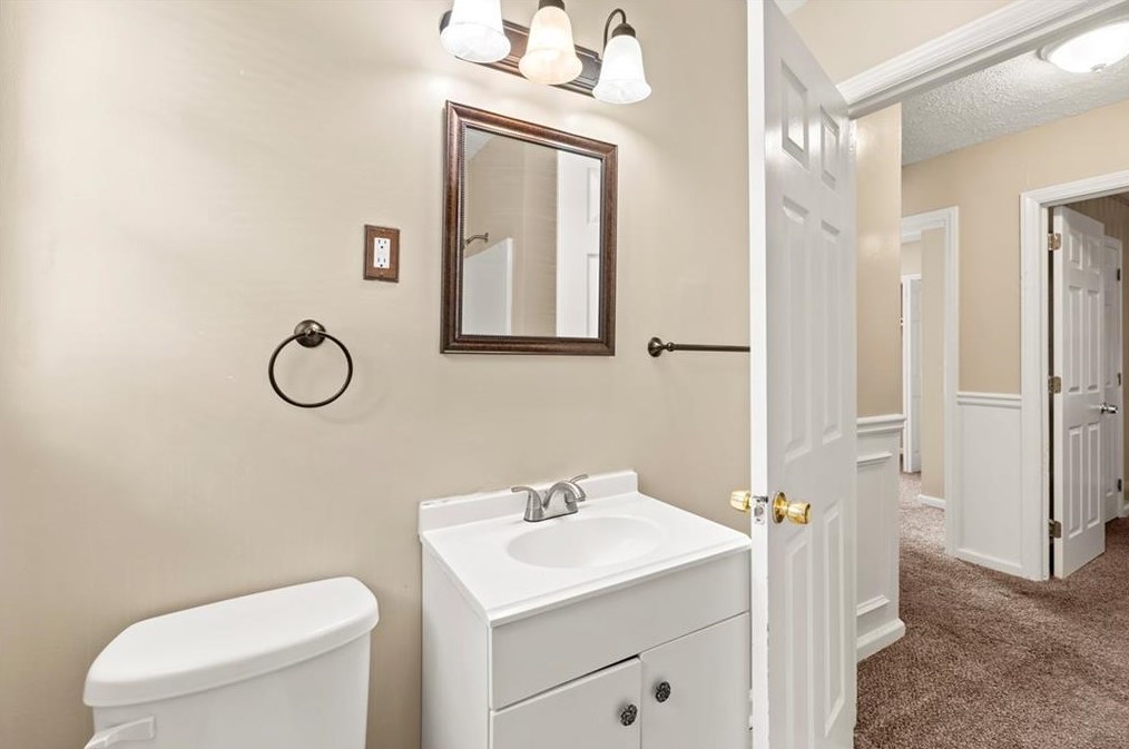 1403 Ruth Pl, Decatur GA  30035-1130 exterior