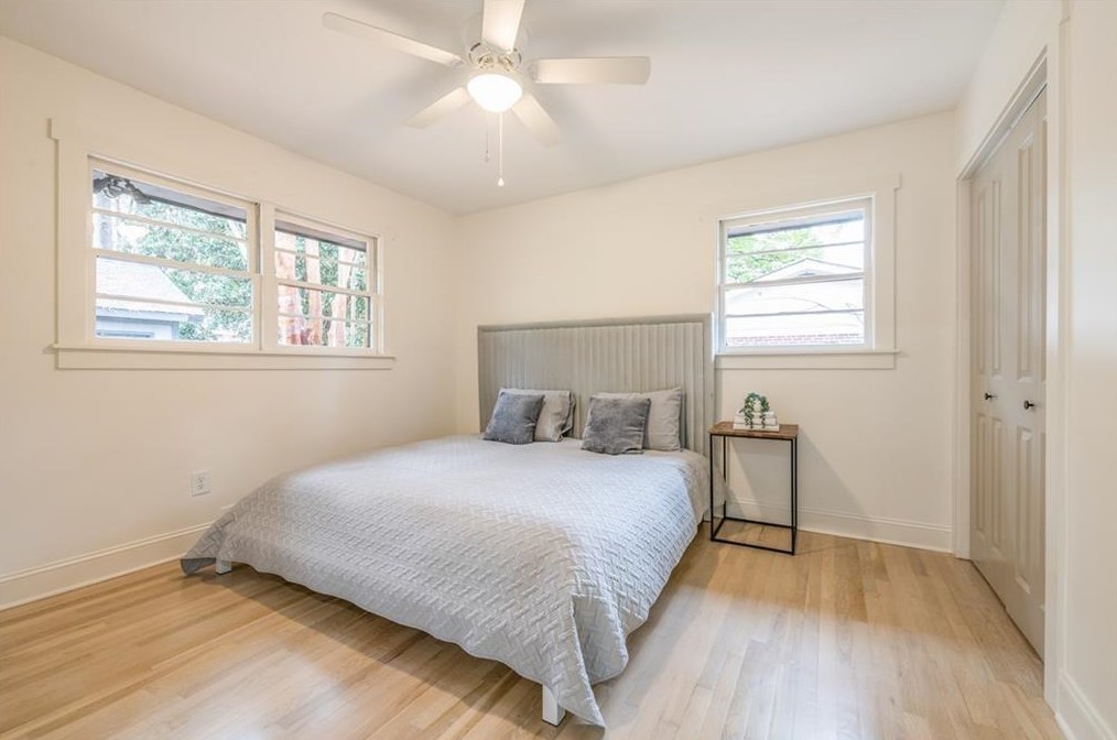 2824 Laurel Ridge Dr, Decatur GA  30033-3012 exterior