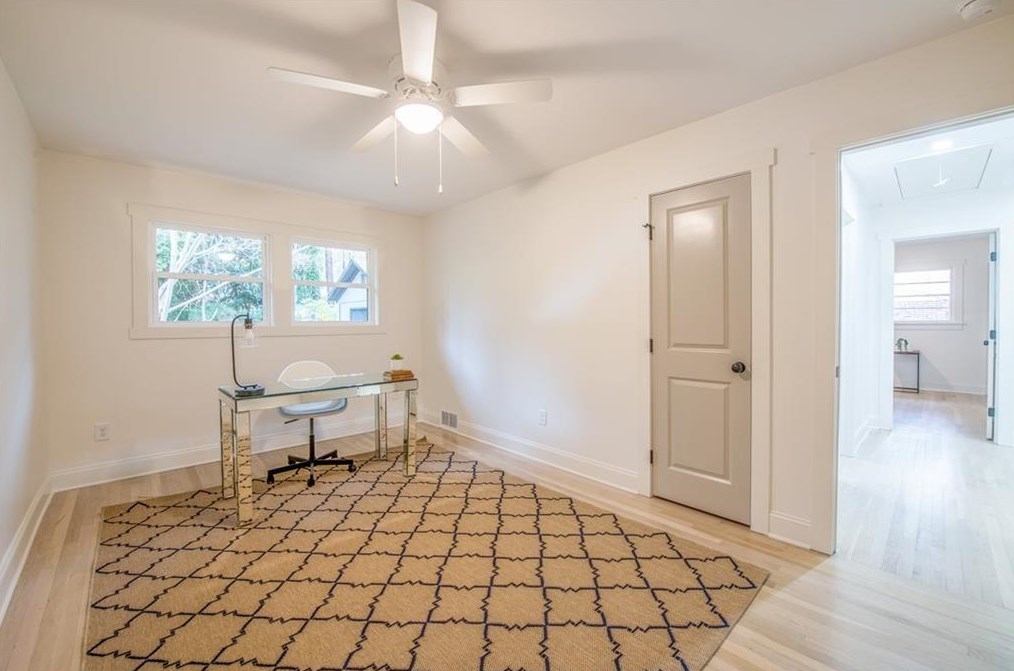 2824 Laurel Ridge Dr, Decatur GA  30033-3012 exterior