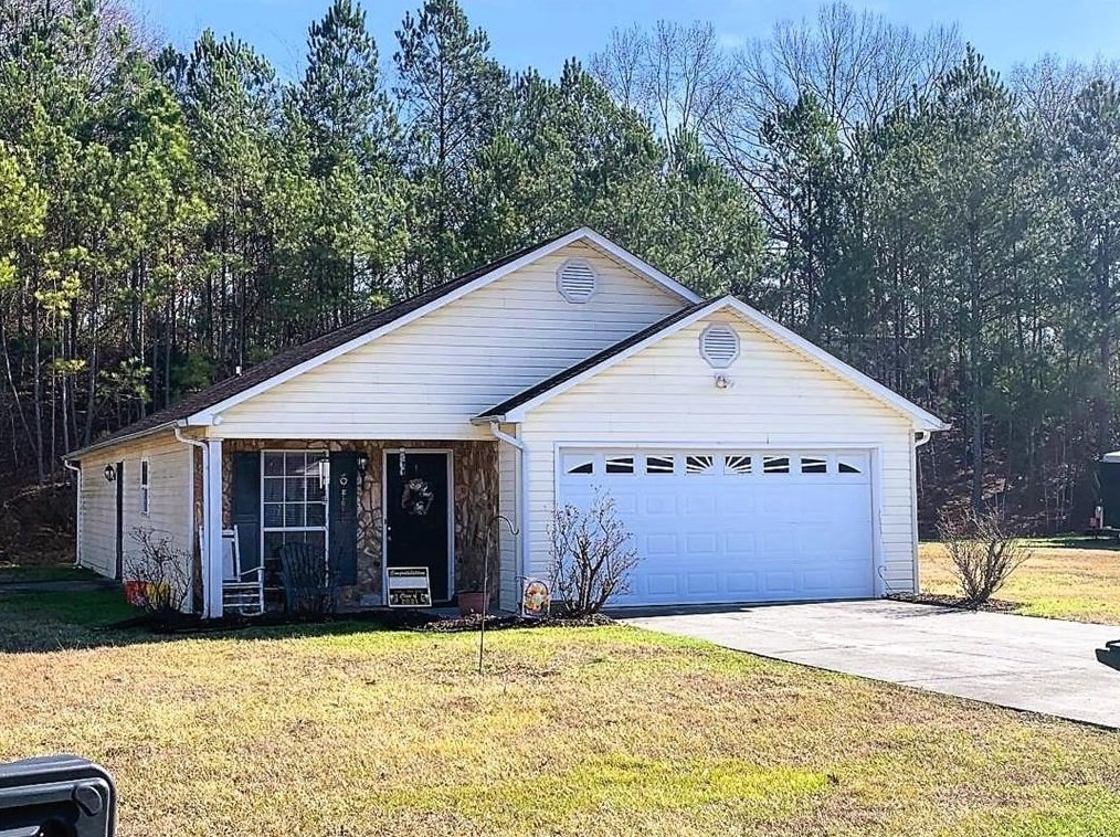 000 Lawson Ln, Calhoun, GA 30701-3180