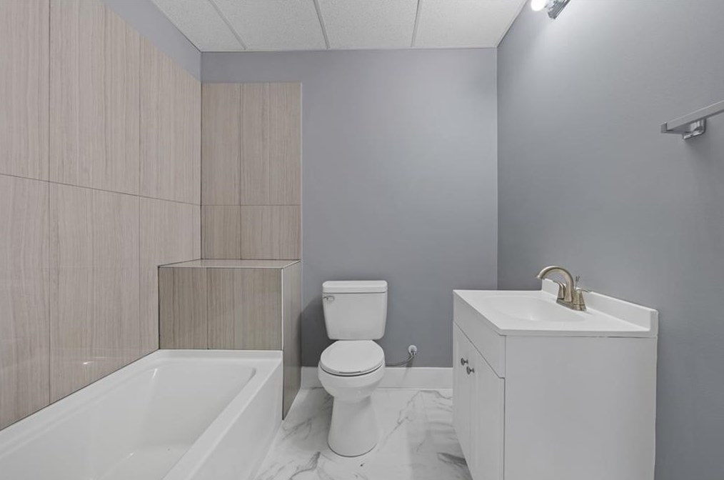 2689 Rainbow Forest Dr, Decatur GA  30034-1922 exterior