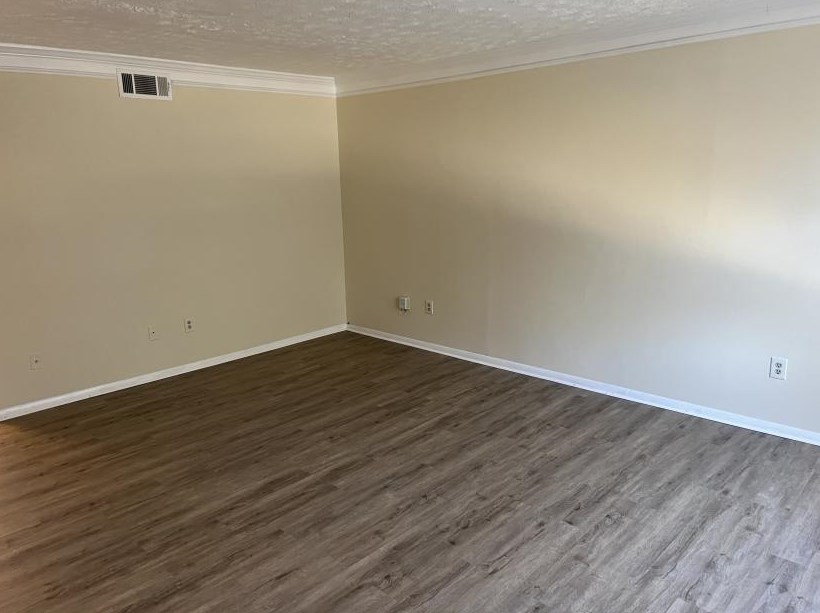 2996 Spruce Cir, Lithonia, GA 30078