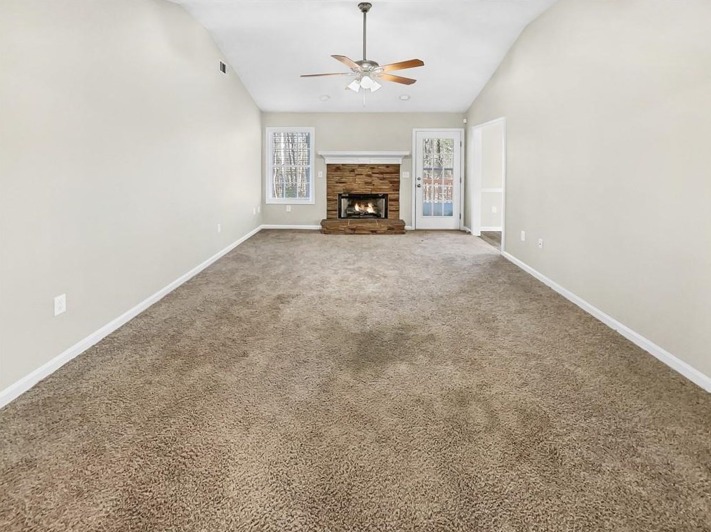 1407 Red Oak Way, Winder, GA 30680-3351