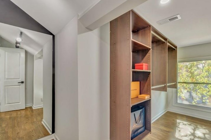 1556 Overland Ter, Atlanta GA  30317-2313 exterior