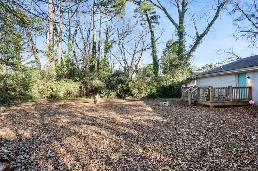 2840 Laguna Dr, Decatur GA  30032-3524 exterior