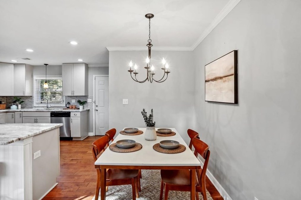 2840 Laguna Dr, Decatur GA  30032-3524 exterior