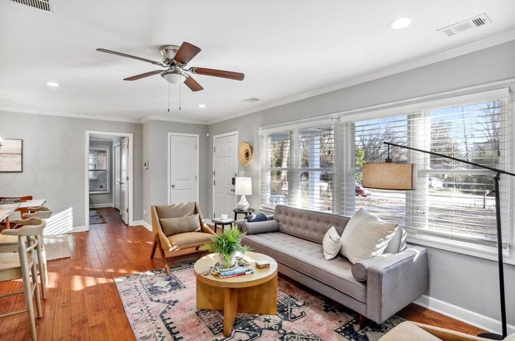 2840 Laguna Dr, Decatur GA  30032-3524 exterior