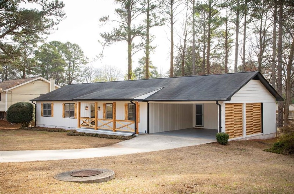 591 Lee Ann Dr, Smyrna GA  30082-3528 exterior