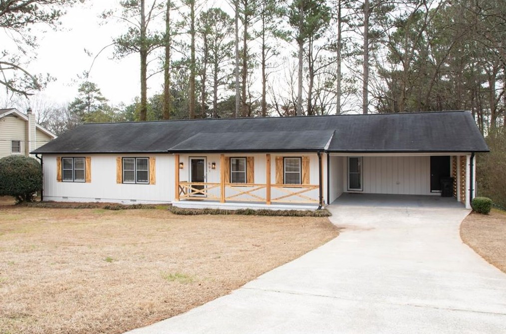 591 Lee Ann Dr, Smyrna GA  30082-3528 exterior