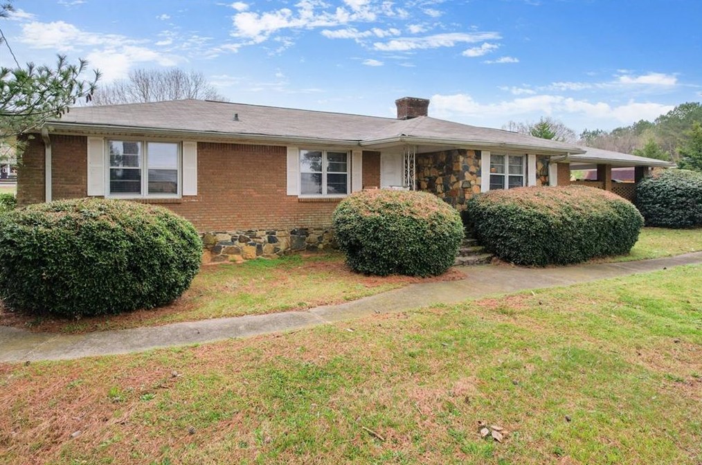 2728 Bold Springs Rd, Dacula, GA 30019-1644