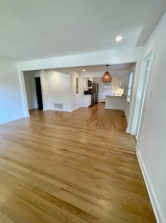 635 Valley Brook Rd, Scottdale, GA 30079