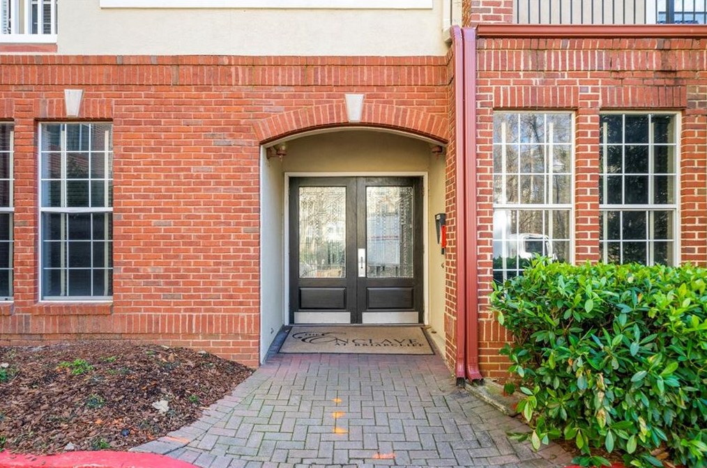 1208 Westchester Rdg, Atlanta, GA 30329-2481