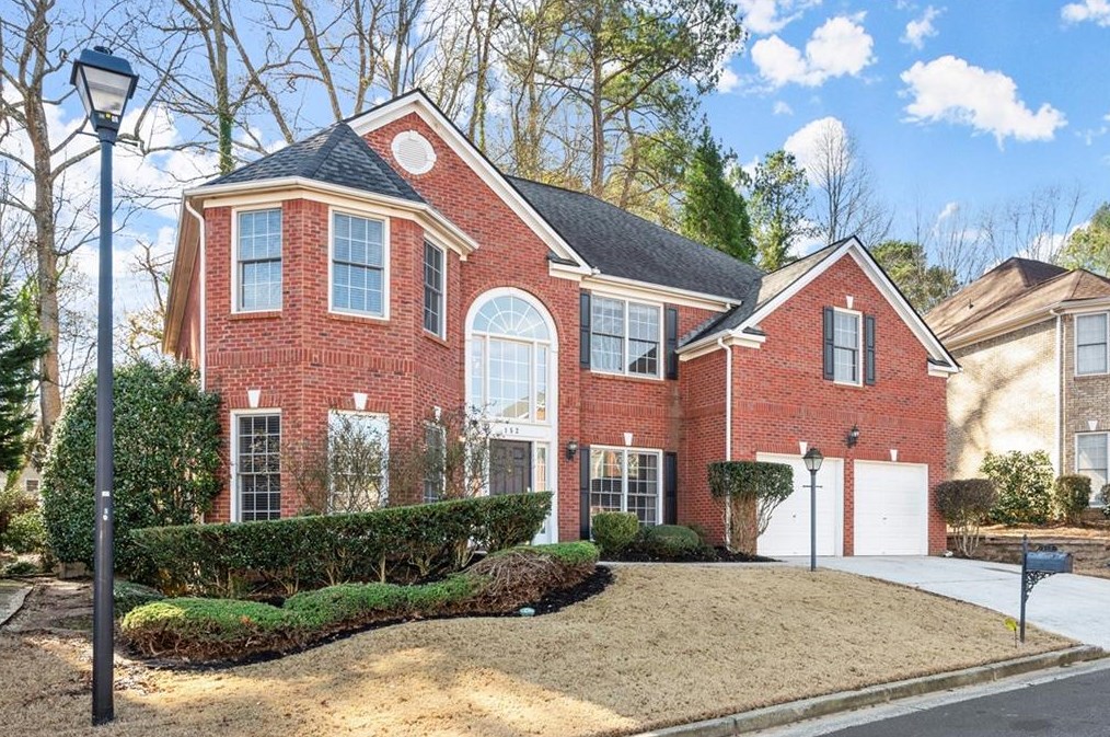 152 Ennisbrook Dr, Smyrna GA  30082-2447 exterior