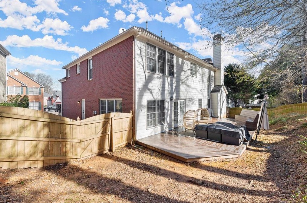 152 Ennisbrook Dr, Smyrna GA  30082-2447 exterior