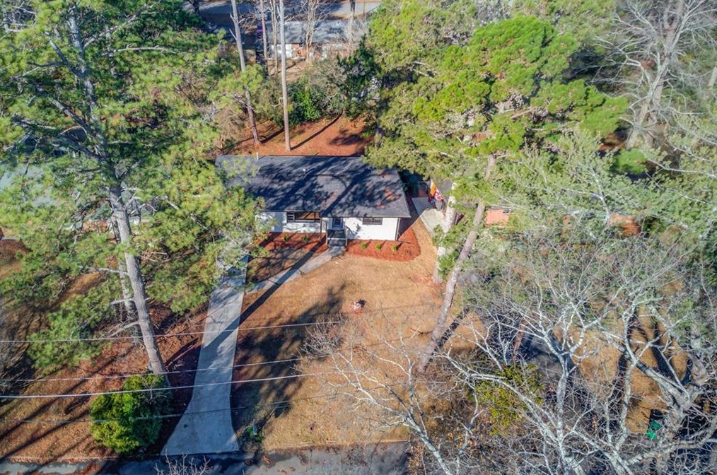 1073 Canal St, Decatur GA  30032-2302 exterior