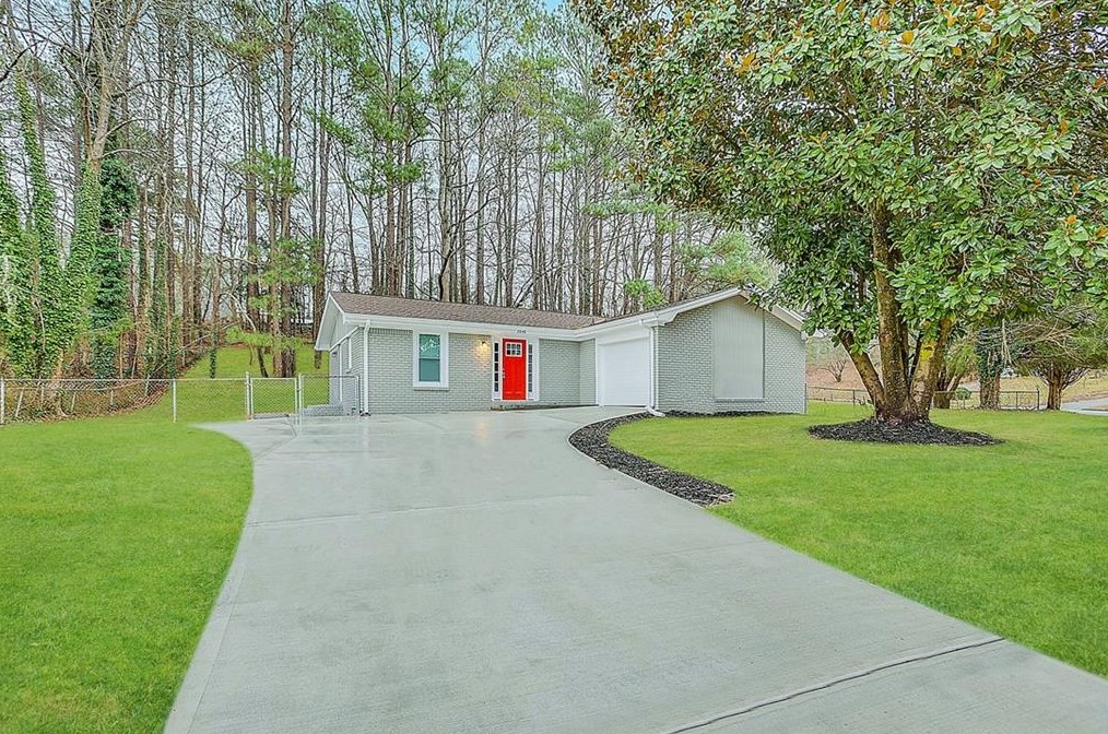 2048 Mulkey Rd Sw, Marietta, GA 30008