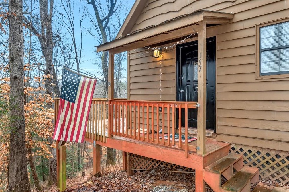 157 Panners Rd, Dahlonega, GA 30533