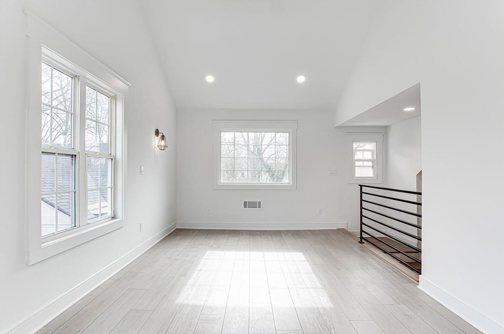 2491 Amelia Ave, Decatur GA  30032-3211 exterior