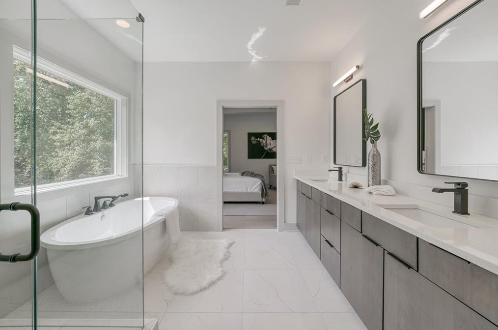 772 Scott Cir, Decatur GA  30033-4726 exterior