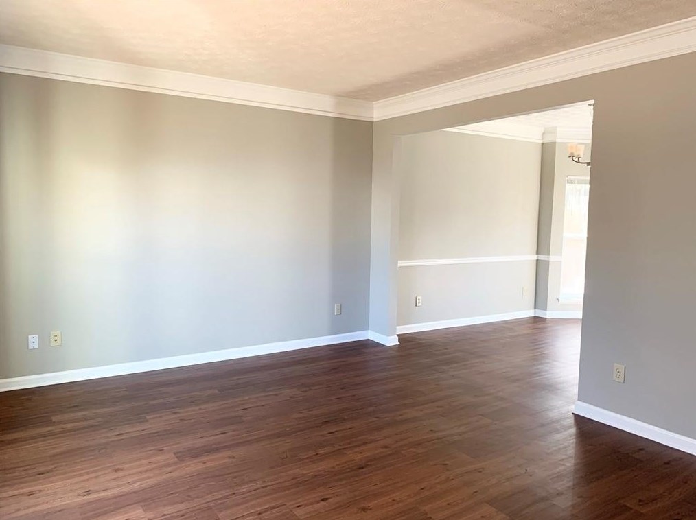 10740 Mortons Cir, Alpharetta, GA 30022