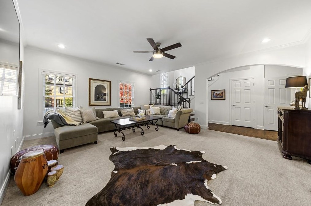 4407 Wilkerson Manor Dr, Smyrna GA  30080-6449 exterior