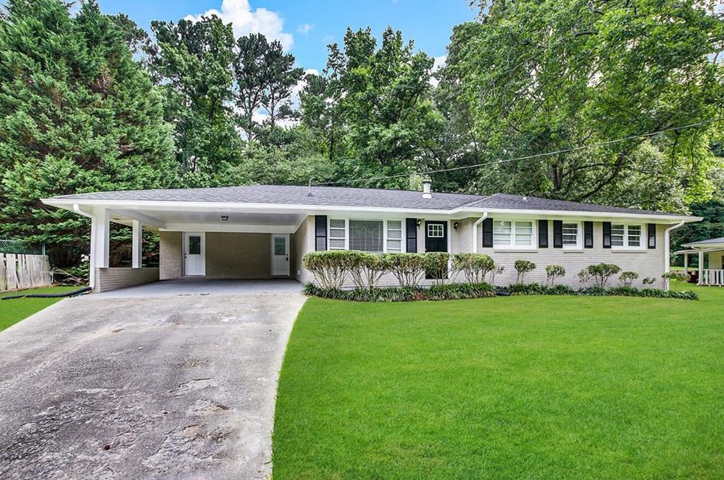3403 Linda Dr, Lithia Springs, GA 30122