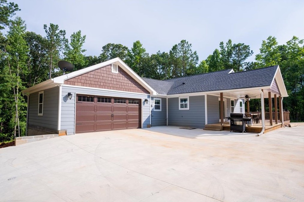 5618 Tyree Rd, Winston, GA 30187
