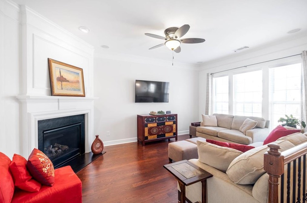 2200 Weldonberry Dr, Atlanta GA  30319-5734 exterior