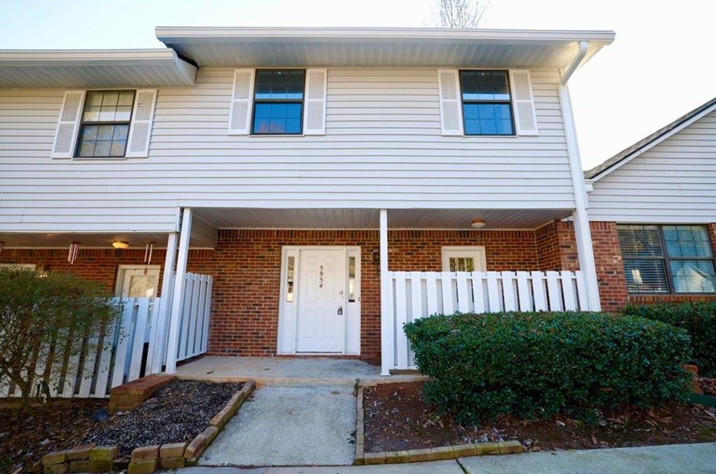 5954 Wintergreen Rd, Norcross, GA 30093-3751