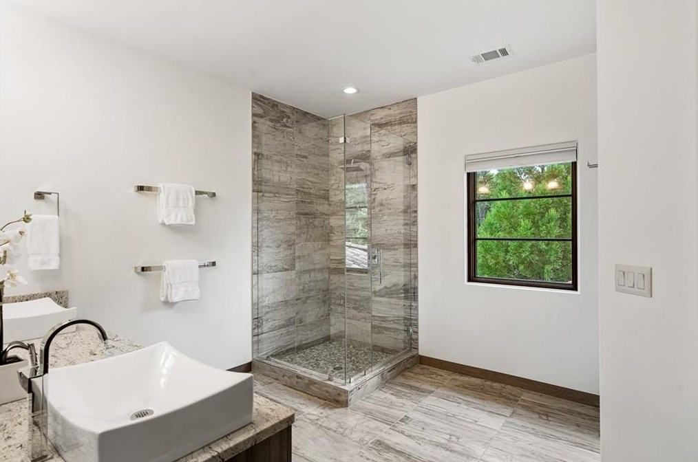 4746 Woodvale Dr, Atlanta GA  30327-4554 exterior